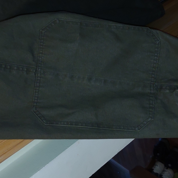 Eddie Bauer coat - Picture 4 of 16